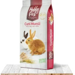 HOBBY FIRST MUSLI MIX ZA GLODARE SA BANANOM 15KG