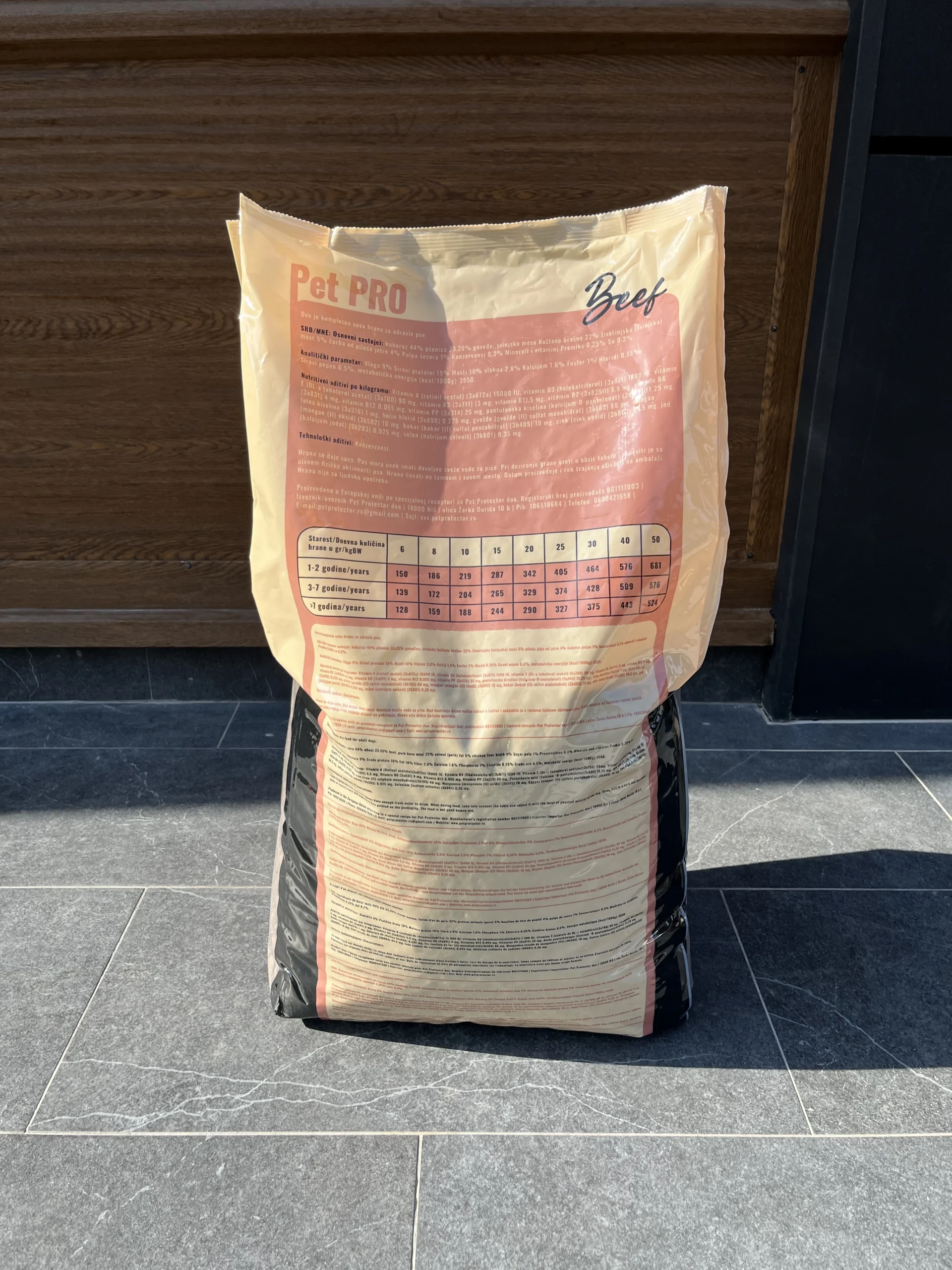 Pet Pro Beef 12 kg – Kompletna hrana za odrasle pse sa govedinom i svinjetinom